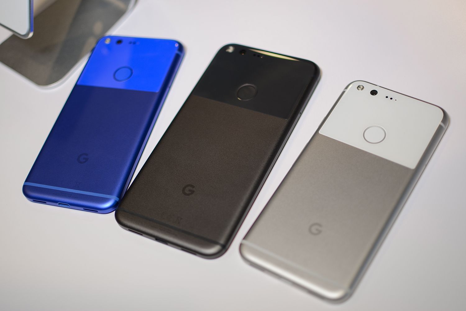 google-pixel-phone-hands-on-17.jpg