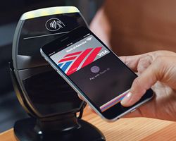 apple-pay-designboomth1.jpg