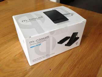 M-Cloud-Wireless-Charger.jpg