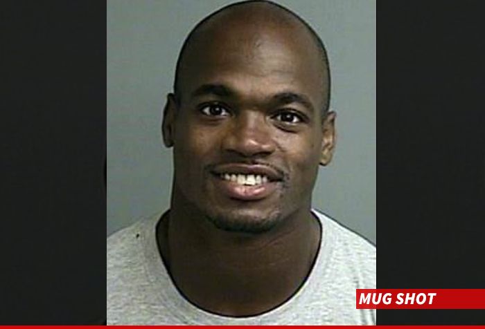 0913-adrian-peterson-mug-shot-6.jpg