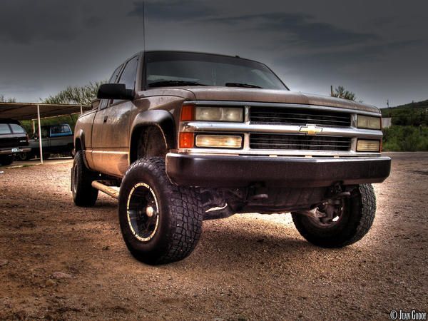Muddy_Beast_HDR_2_by_stonehenge.jpg