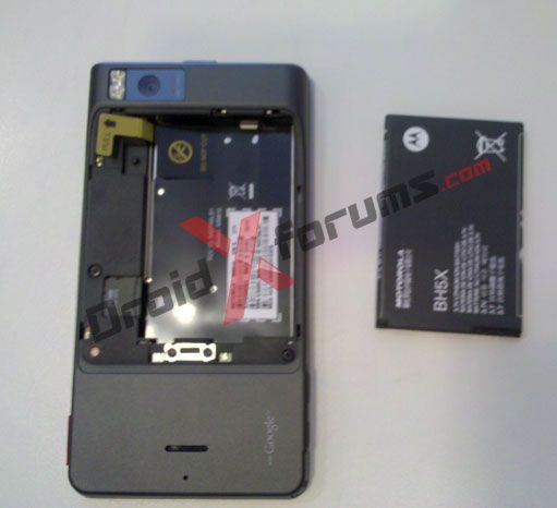 droid-x-ih2.jpg